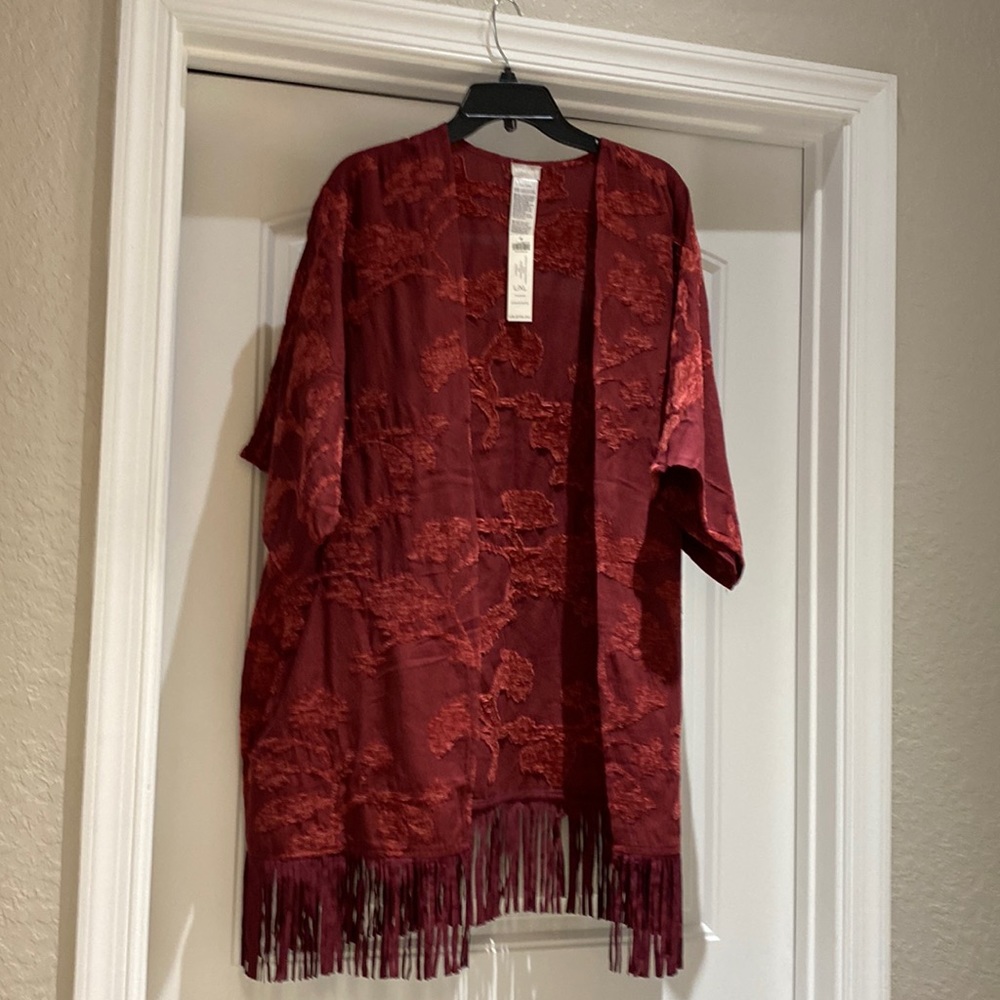 Chico’s L/XL chenille ruana red